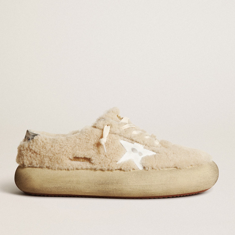 Golden Goose Space-Star Sneakers In Beige Shearling With White Leather Star And Metallic Leather Heel Tab GMF00346.F003337.15292