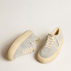 Golden Goose Space-Star Sneakers In Ice-gray Suede With Shearling Lining GMF00345.F005620.70100