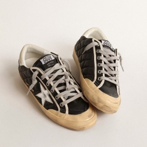 Golden Goose Super-Star Penstar Sneakers In Black Matelasse Nappa With Silver Star GWF00107.F004657.90400