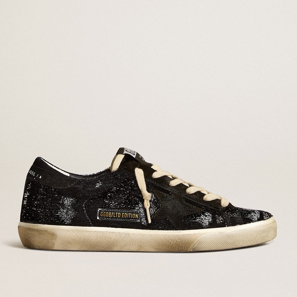 Golden Goose Super-Star Sneakers In Black Velvet And Suede With Black Suede Star GMF00666.F005195.90100