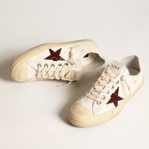 Golden Goose V-Star Sneakers In White Nappa With Red Glitter Star GWF00129.F003921.10350